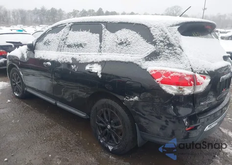 2014 Nissan Pathfinder S из США, поврежденный, VIN 5N1AR2MM6EC658278